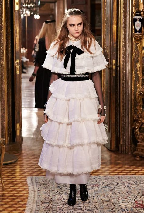 montures chanel 2015|chanel runway 2015.